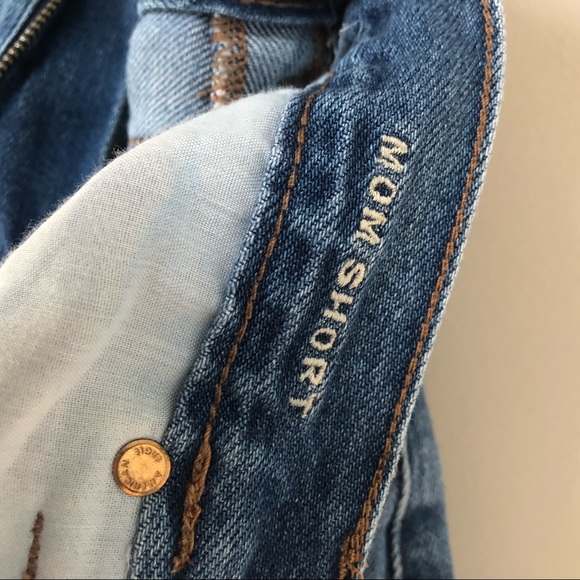 AE mom jean shorts - Picture 3 of 3